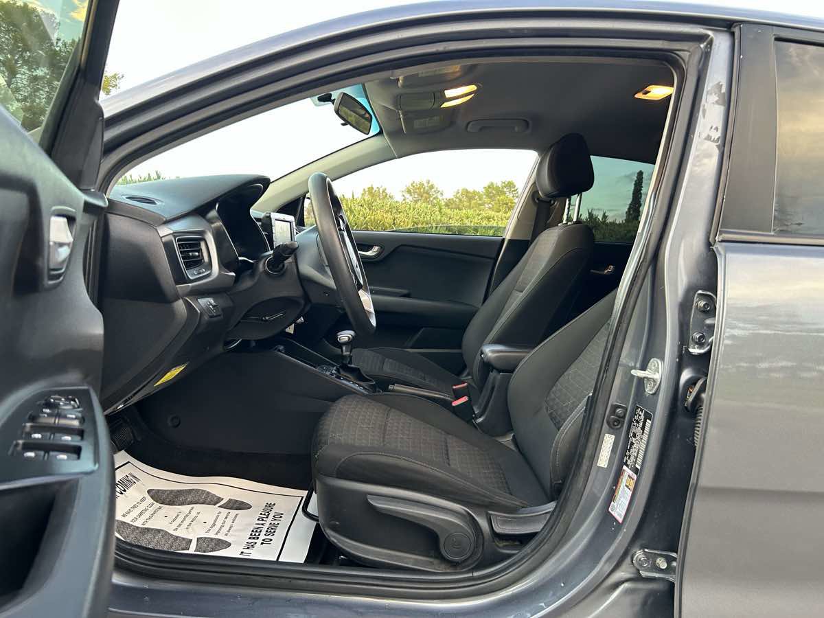 Used 2020 Kia Rio S FWD image 14