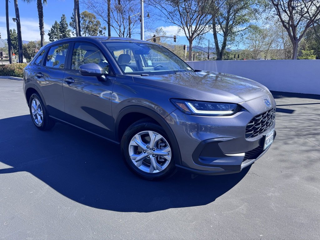 Certified 2025 Honda HR-V LX image 1