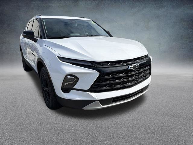 Used 2024 Chevrolet Blazer LT w/ Midnight/Sport Edition AWD/4WD image 4