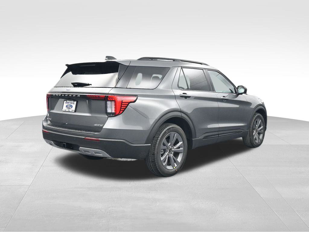 New 2026 Ford Explorer Active image 7