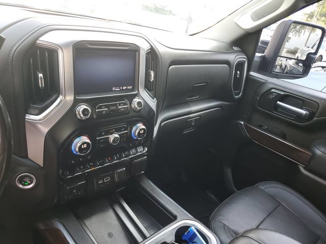 Used 2022 GMC Sierra 2500 SLT w/ SLT Preferred Package AWD/4WD image 29