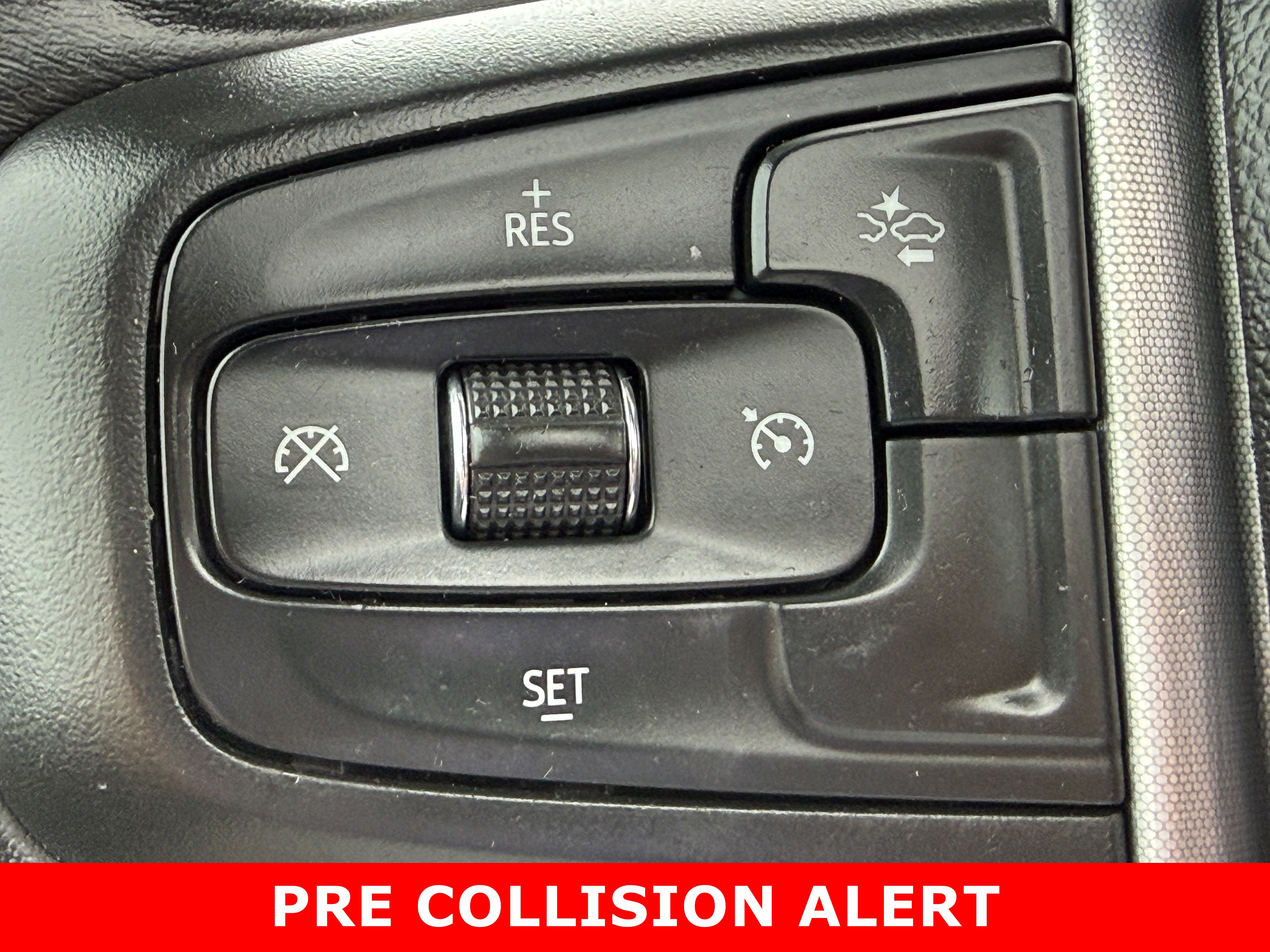 Used 2022 GMC Yukon SLT AWD/4WD image 27