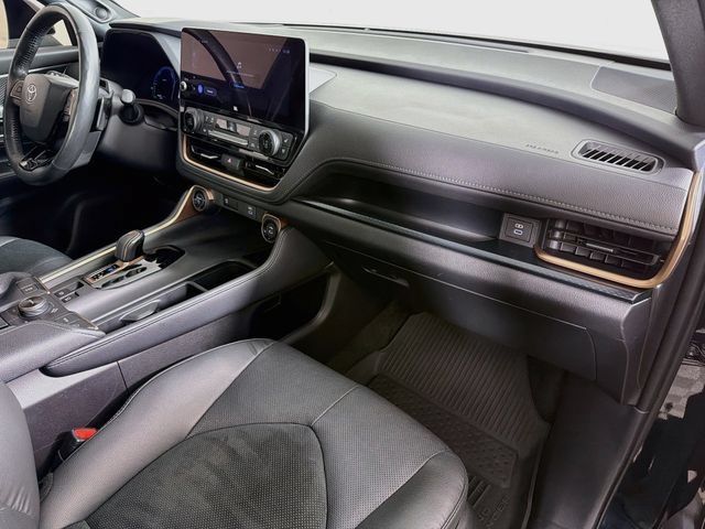 Used 2024 Toyota Grand Highlander AWD Hybrid image 38