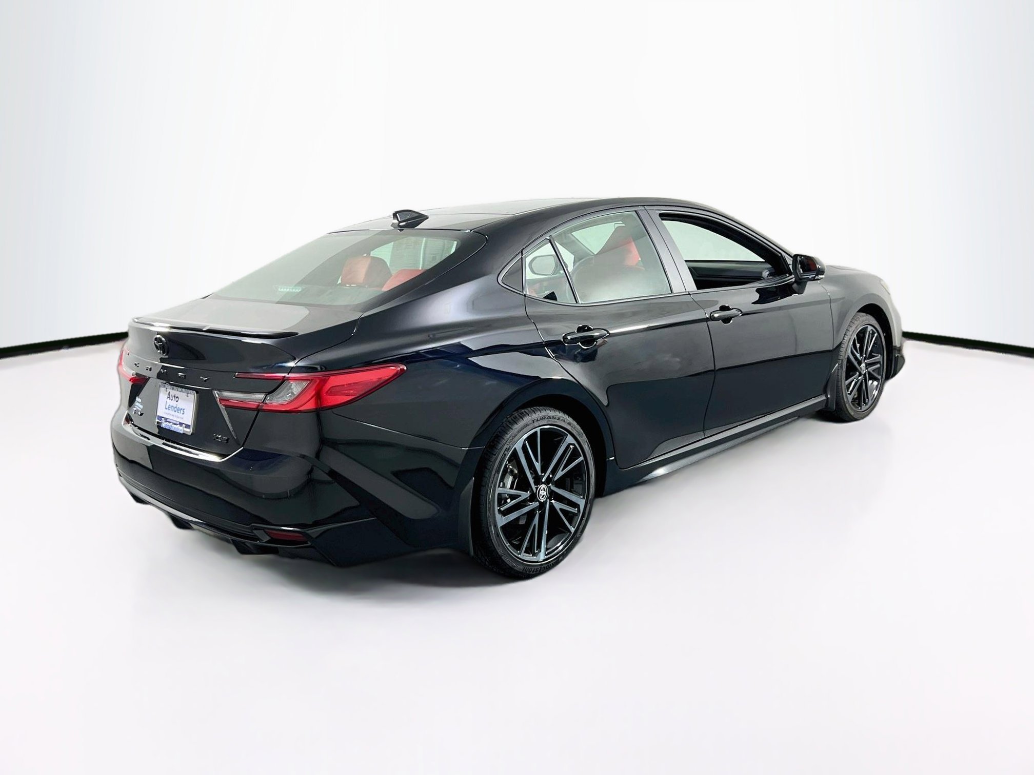 Used 2026 Toyota Camry XSE FWD image 5