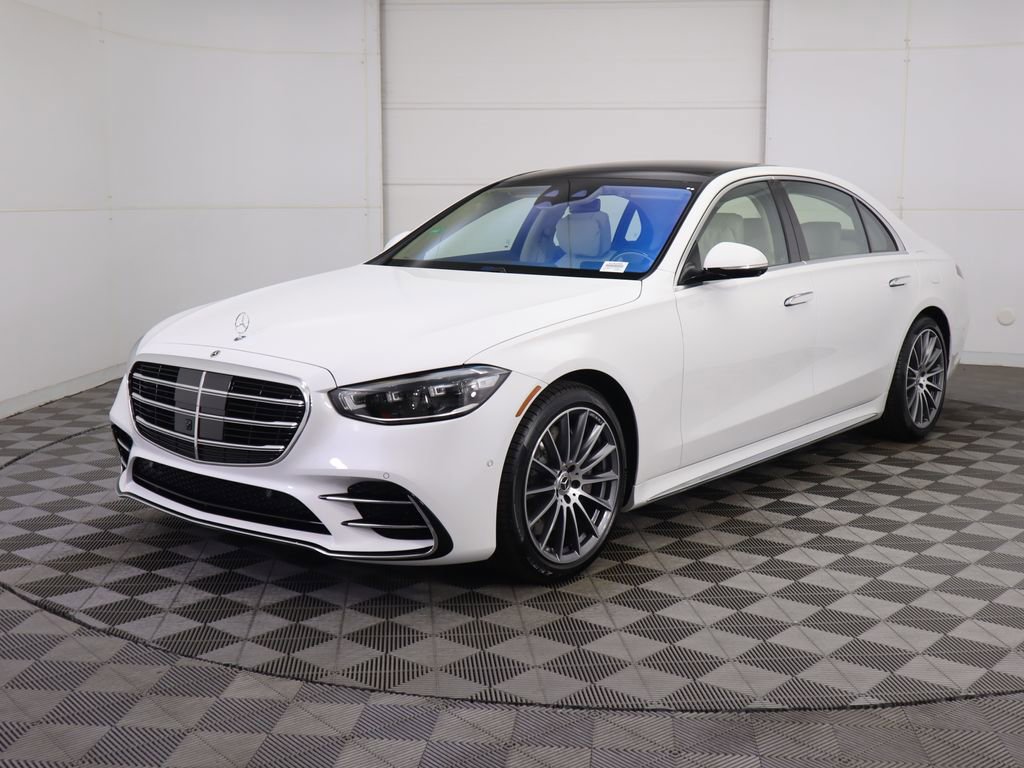 New 2026 Mercedes-Benz S 580e 4MATIC Sedan image 1