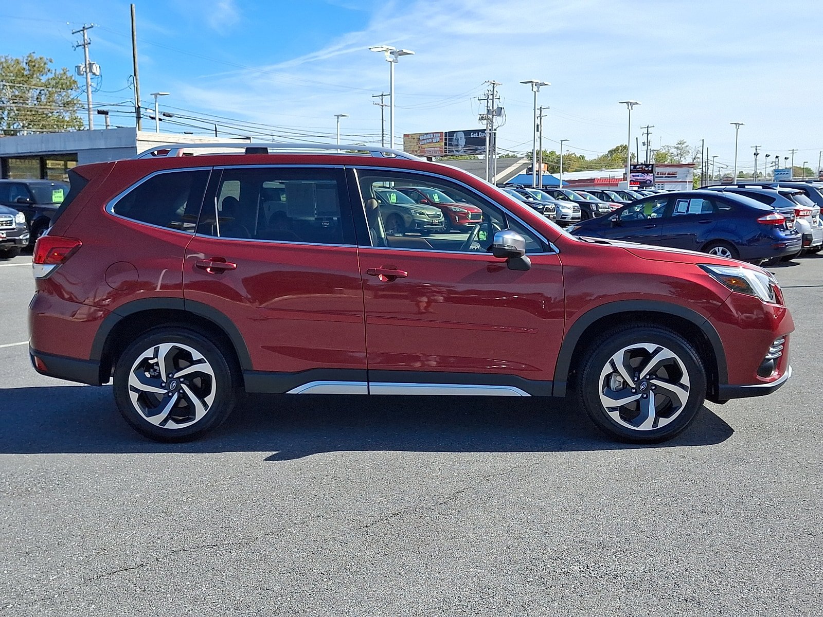 Used 2022 Subaru Forester Touring AWD/4WD image 4
