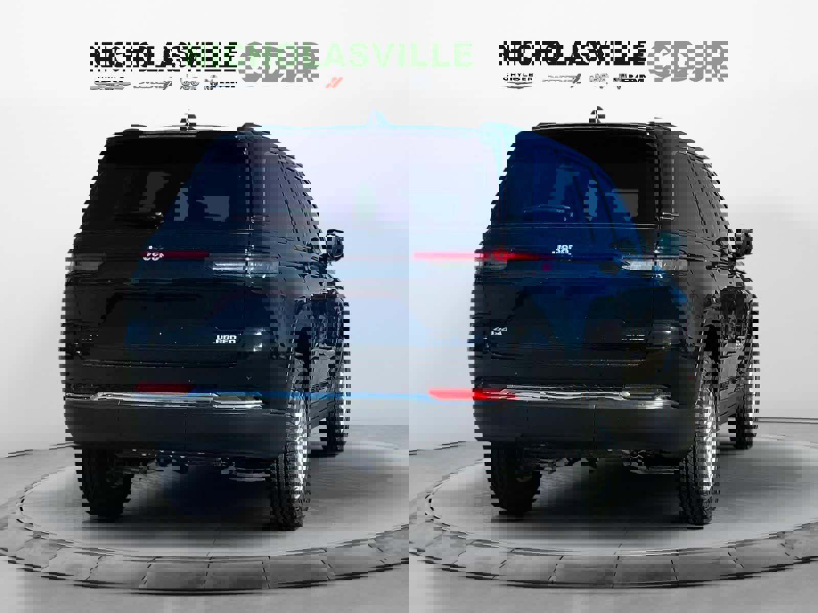 New 2025 Jeep Grand Cherokee Laredo w/ Luxury Tech Group I image 6