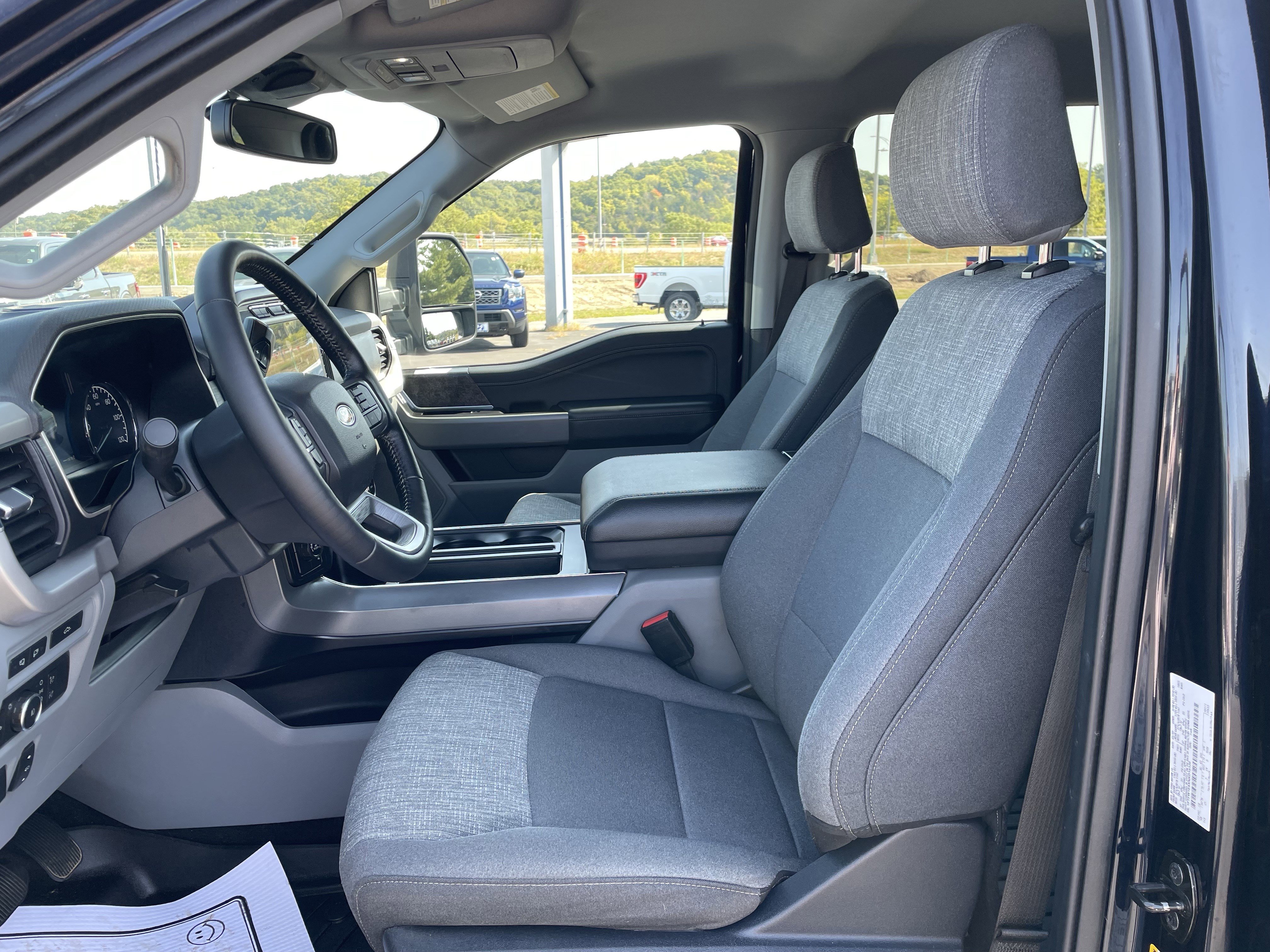 Used 2022 Ford F150 XLT w/ Equipment Group 302A High image 13