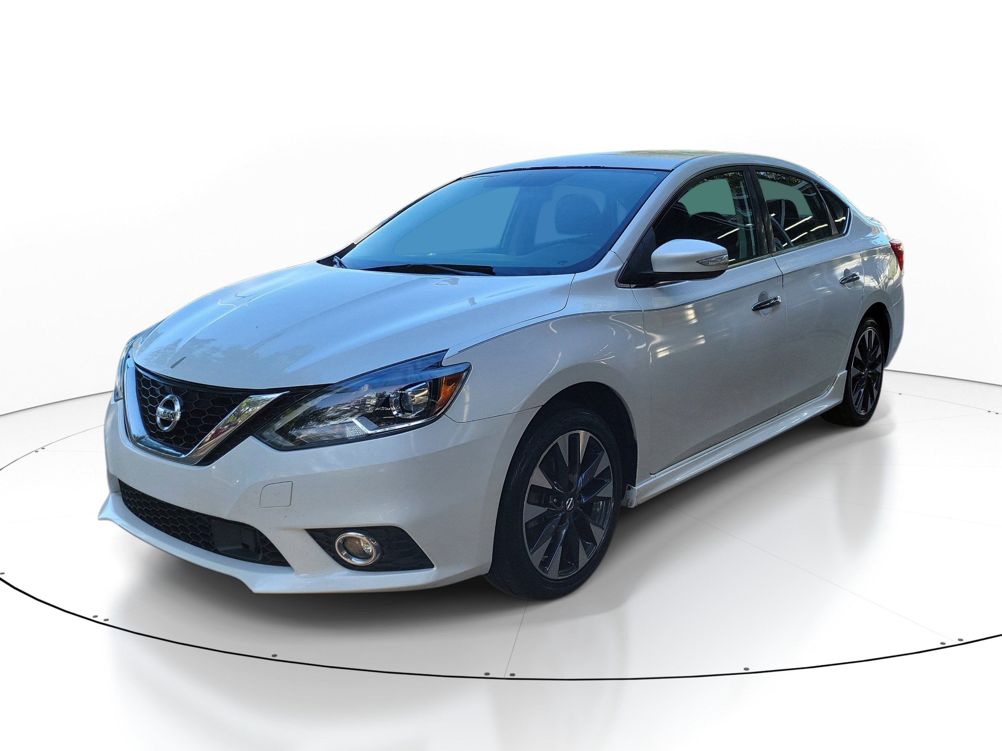 Used 2018 Nissan Sentra SR FWD image 3