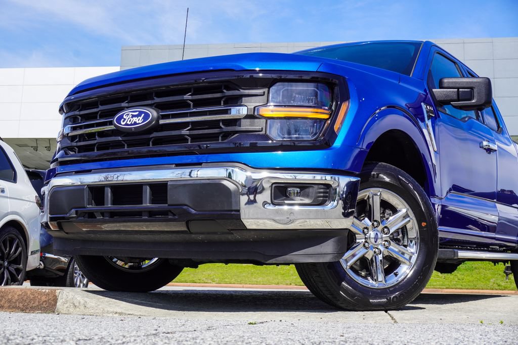 Used 2024 Ford F150 XLT w/ Tow/Haul Package RWD image 2