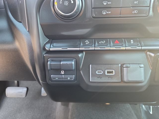 Certified 2021 Chevrolet Silverado 1500 Custom Trail Boss AWD/4WD image 24