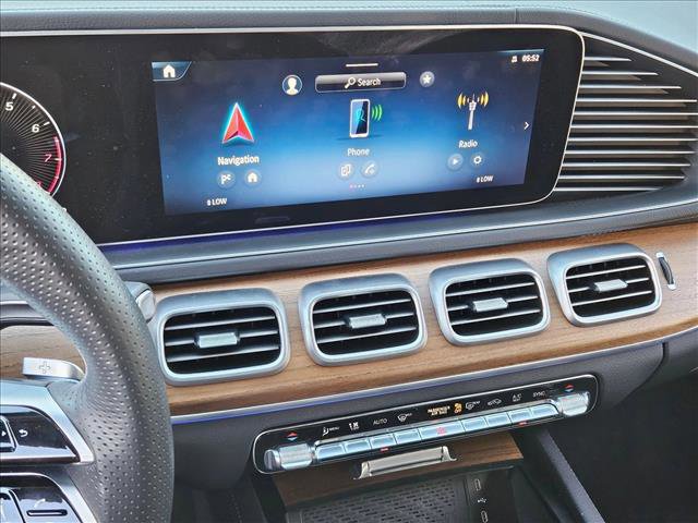 Used 2025 Mercedes-Benz GLS 450 4MATIC image 15