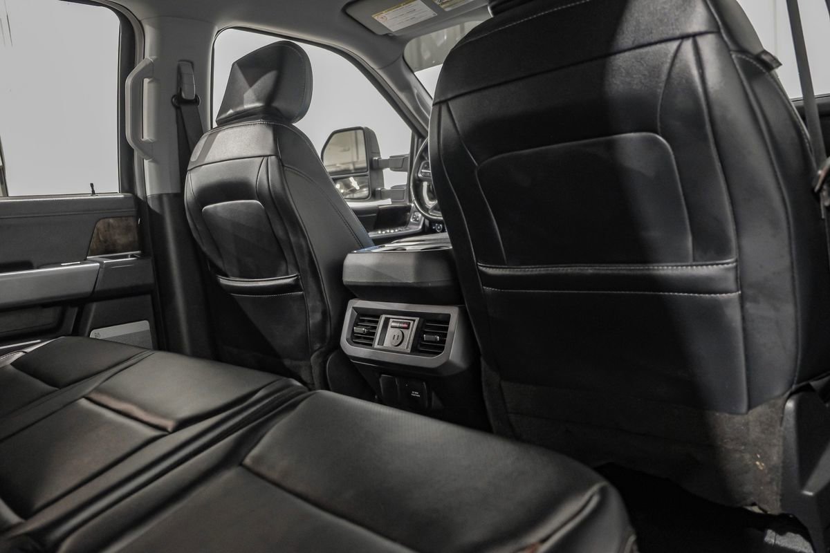 Used 2024 Ford F350 Lariat w/ FX4 Off-Road Package image 37