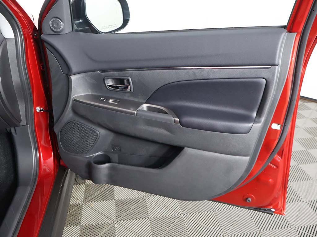 New 2025 Mitsubishi Outlander Sport SE AWD/4WD image 21