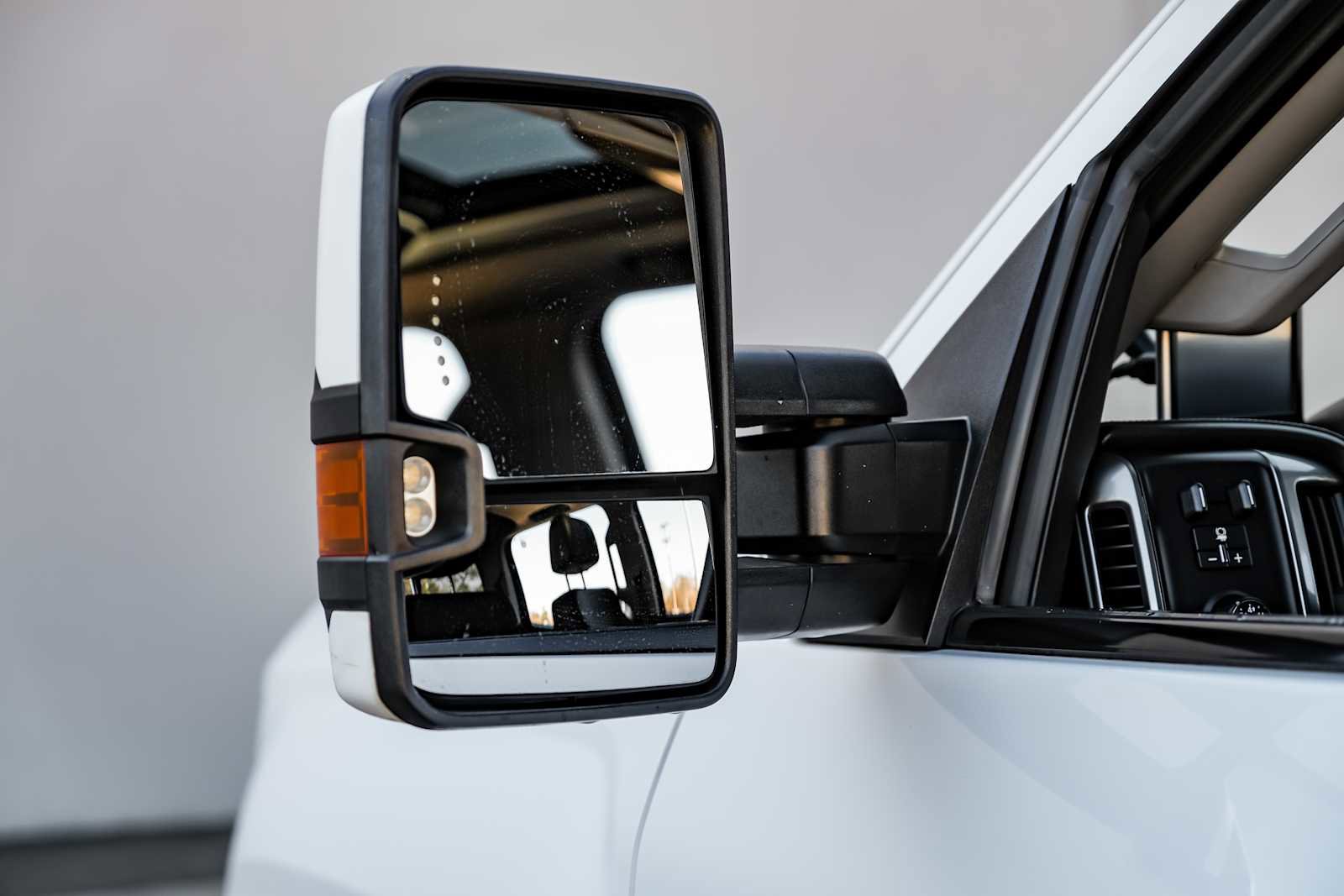 Used 2016 Chevrolet Silverado 3500 LTZ w/ Duramax Plus Package image 43