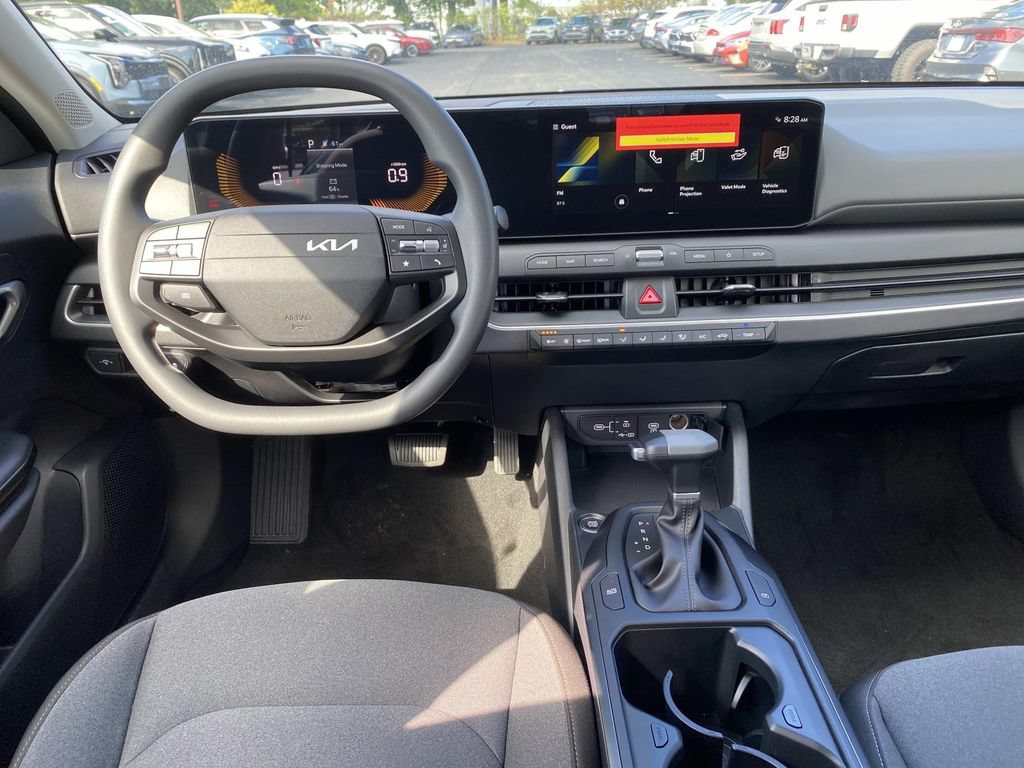 New 2026 Kia K4 FWD image 7