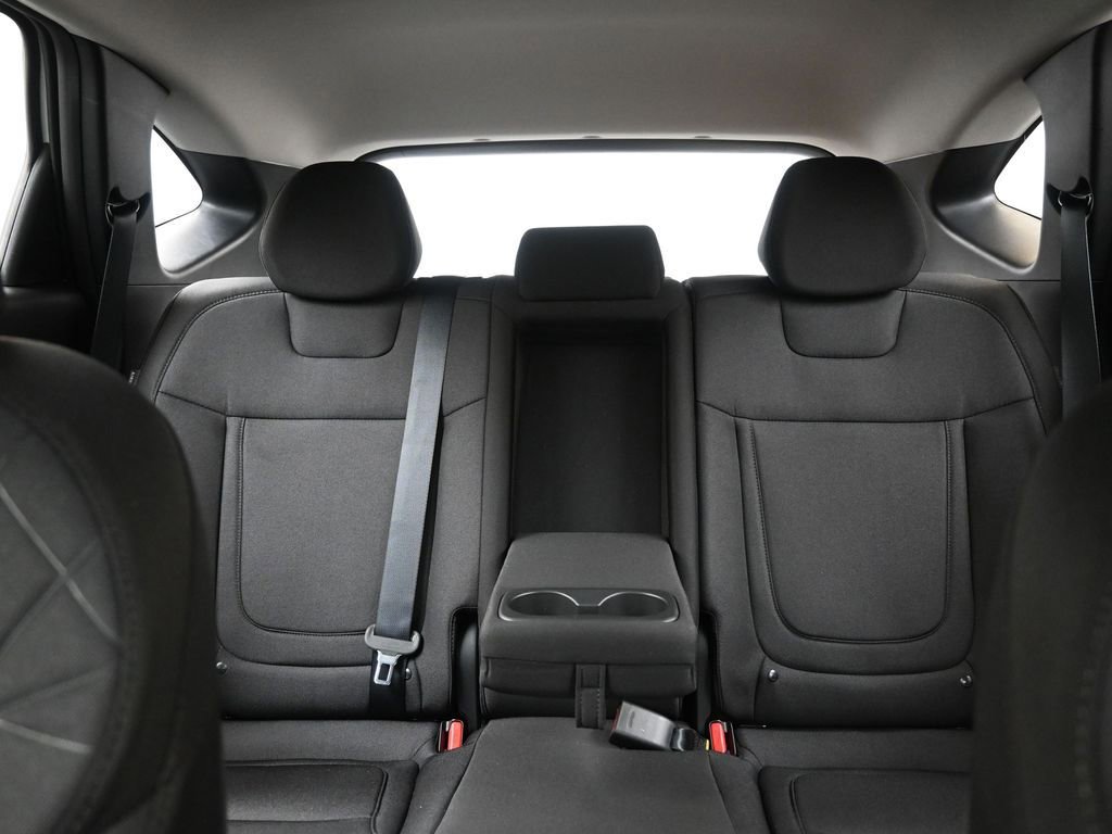 New 2026 Hyundai Tucson Blue SE image 38