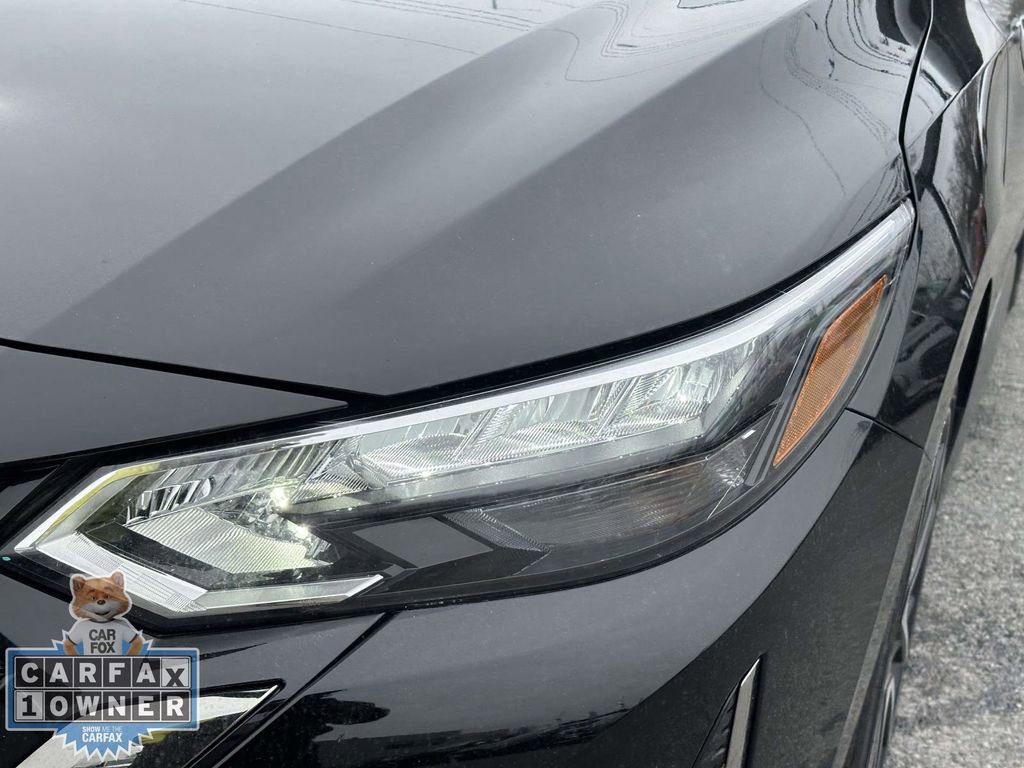 Used 2024 Nissan Sentra SR w/ SR Premium Package FWD image 12