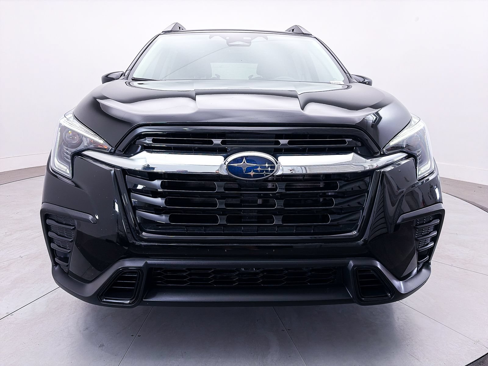 Used 2025 Subaru Ascent Premium AWD/4WD image 10