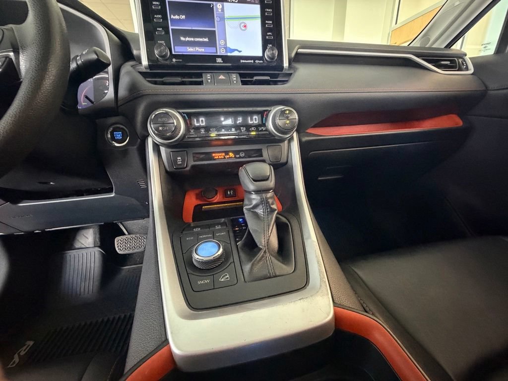 Used 2019 Toyota RAV4 Adventure AWD/4WD image 33
