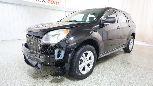 Used 2017 Chevrolet Equinox LS FWD image 2