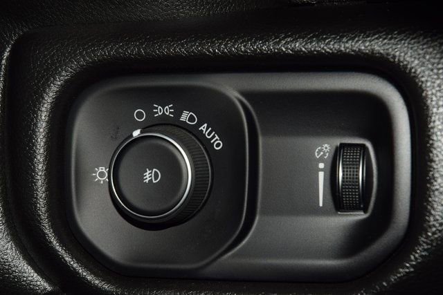 Used 2025 RAM 5500 Tradesman image 27