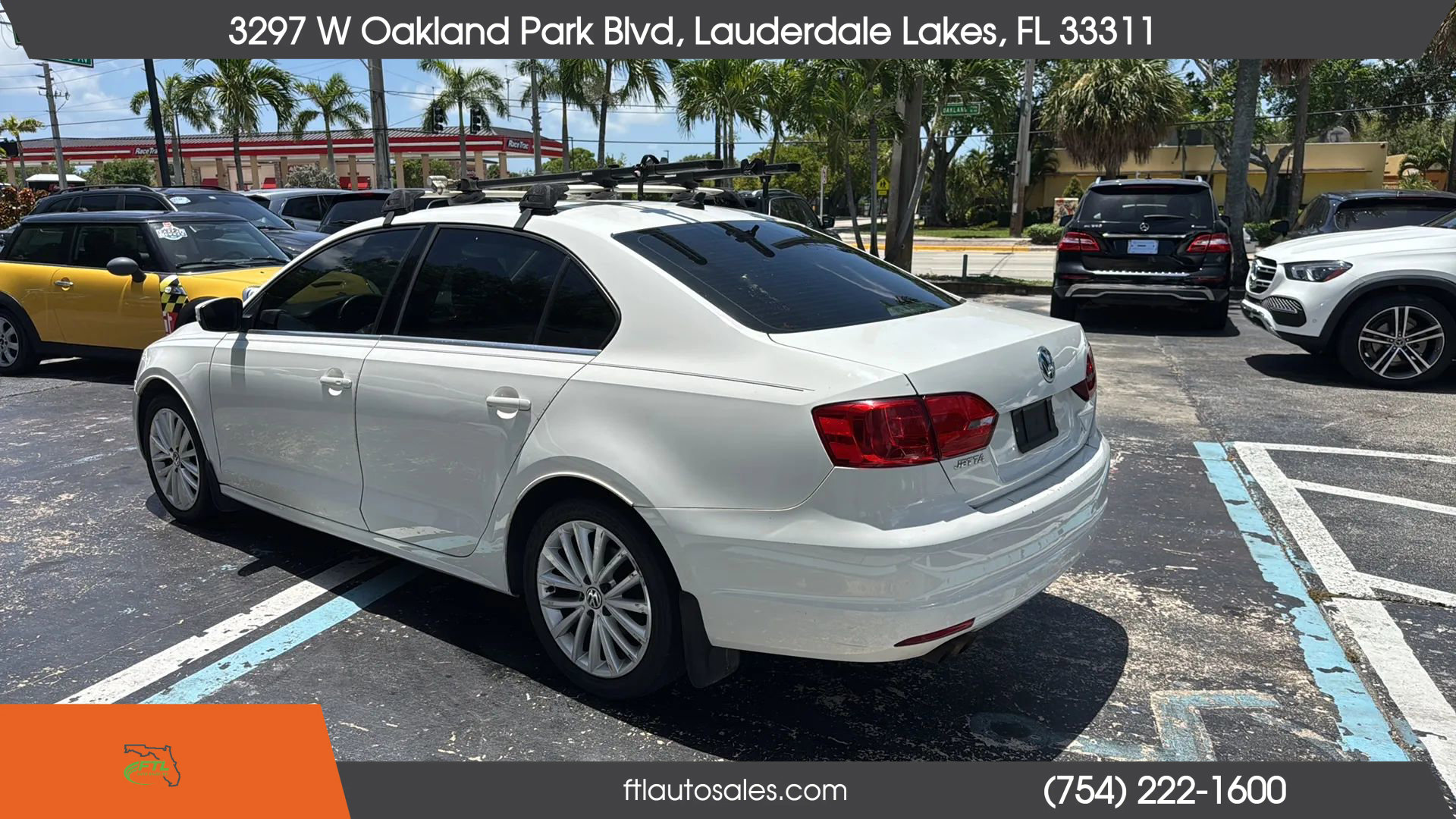 Used 2011 Volkswagen Jetta SEL image 8