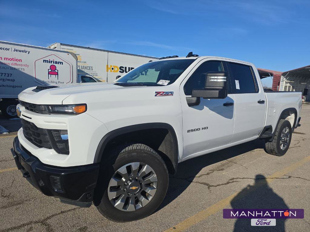 Used 2024 Chevrolet Silverado 2500 Custom w/ Custom Value Package