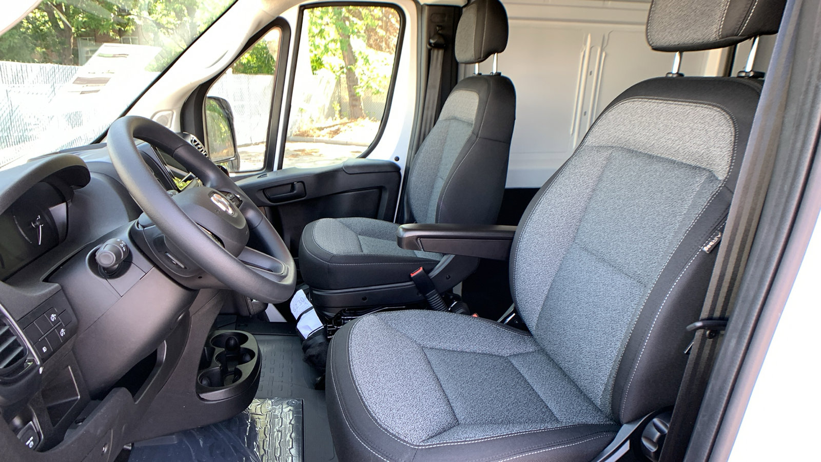 New 2025 RAM ProMaster 1500 w/ Convenience Group image 13