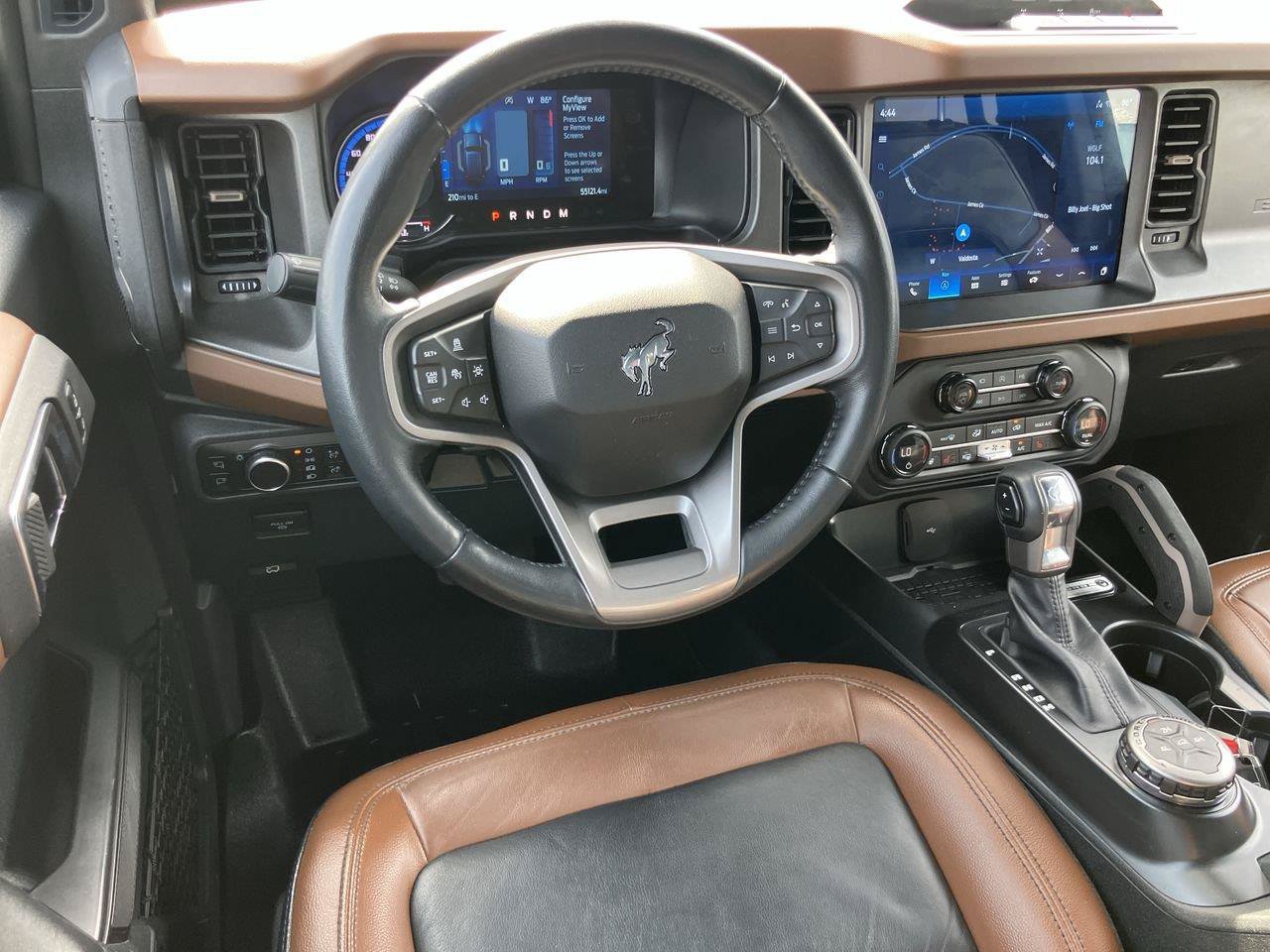 Used 2024 Ford Bronco Outer Banks AWD/4WD image 16