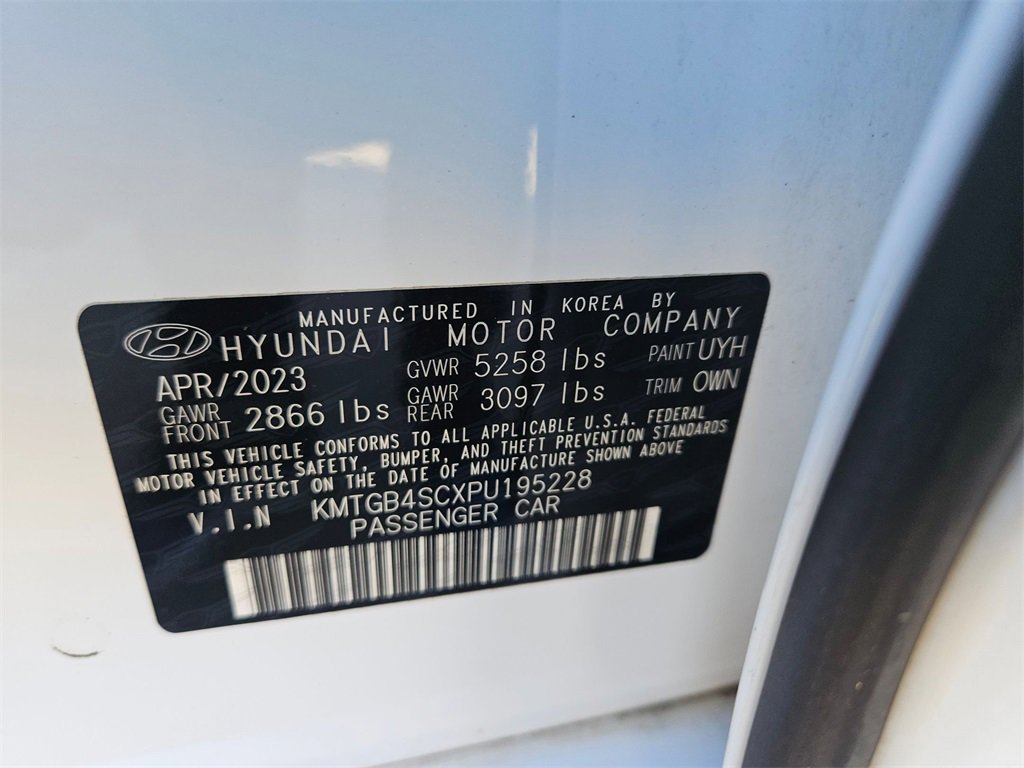 Used 2023 Genesis G80 2.5T image 30