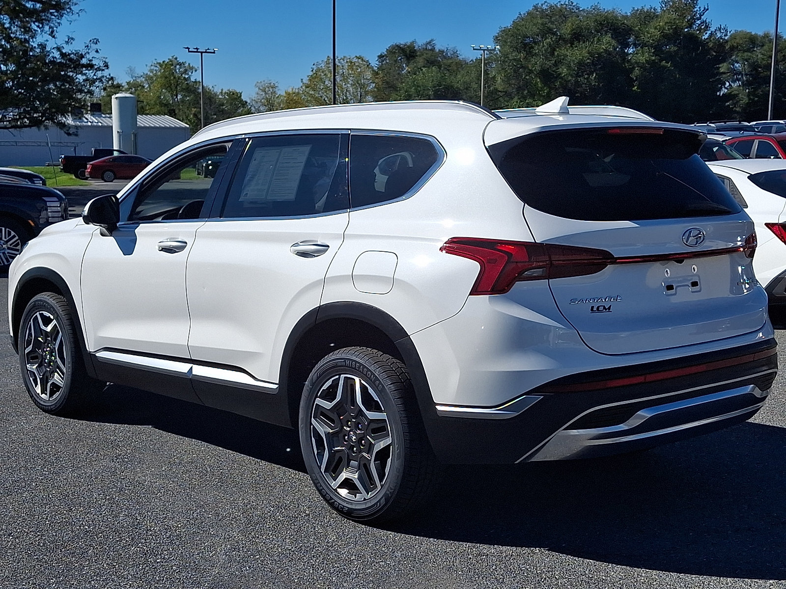 Certified 2023 Hyundai Santa Fe SEL Premium AWD/4WD image 7
