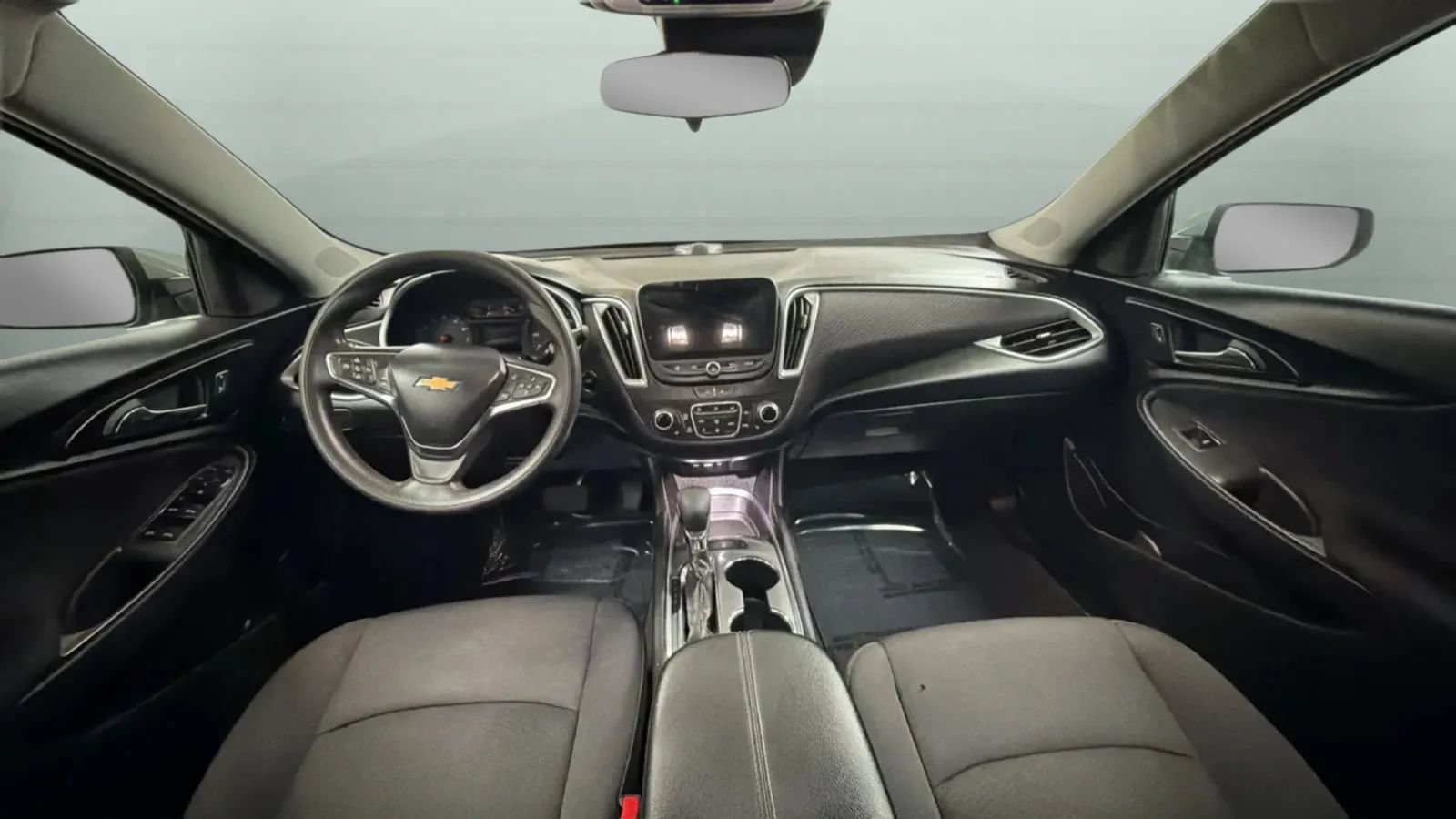 Used 2023 Chevrolet Malibu LT FWD image 9