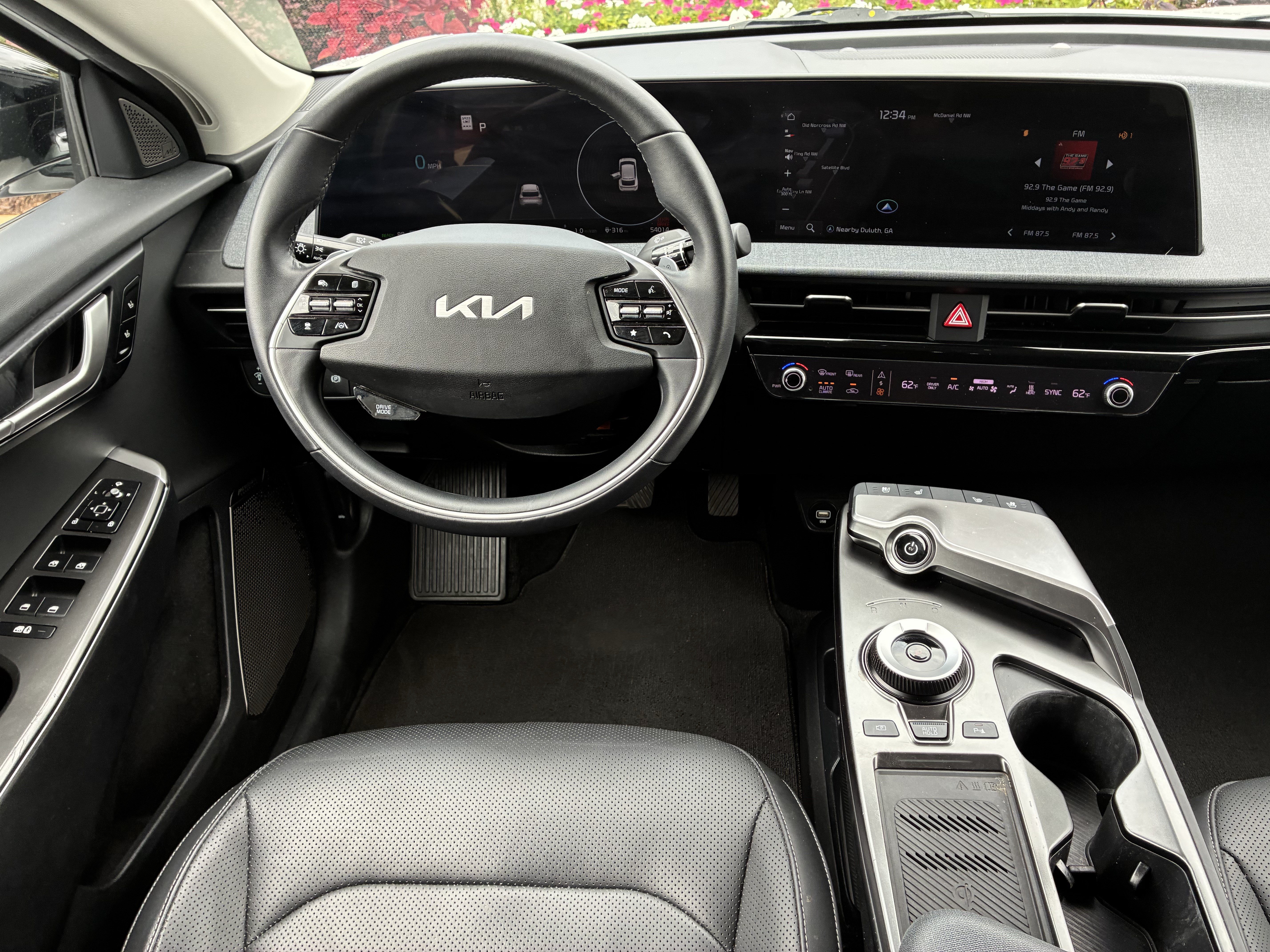 Used 2022 Kia EV6 Wind RWD image 18