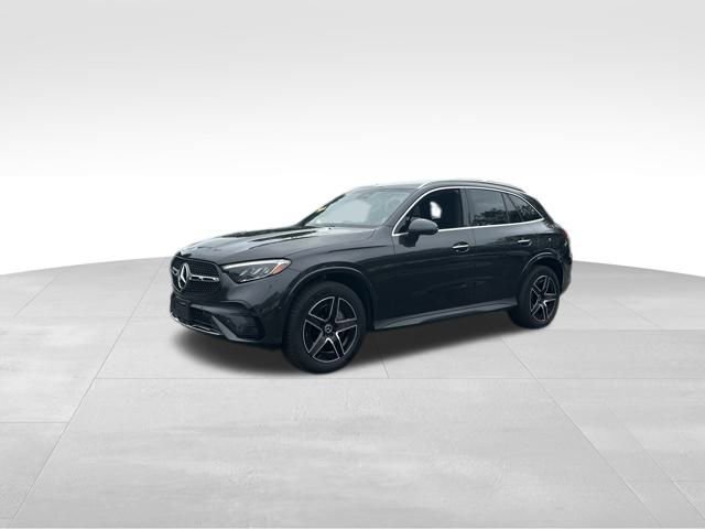 Certified 2023 Mercedes-Benz GLC 300 4MATIC image 1
