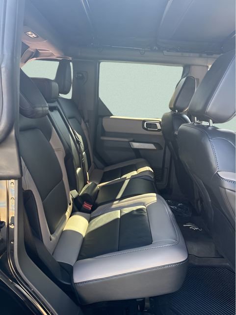 Used 2023 Ford Bronco Wildtrak image 28