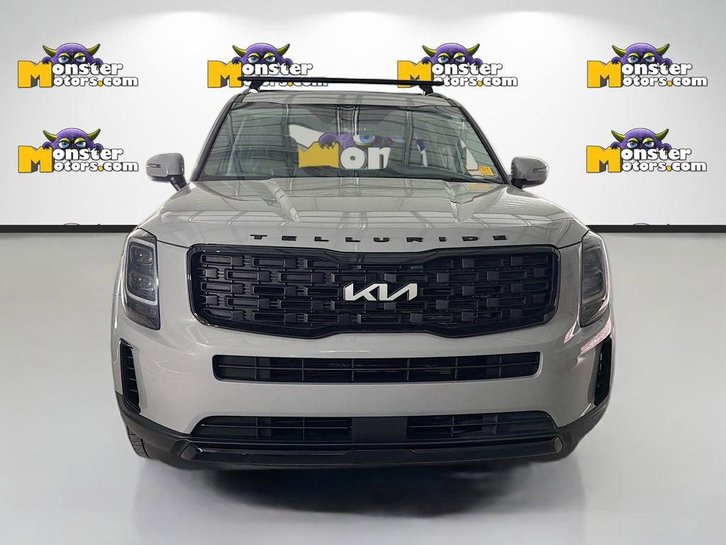 Used 2022 Kia Telluride EX w/ EX Premium Package AWD/4WD image 2