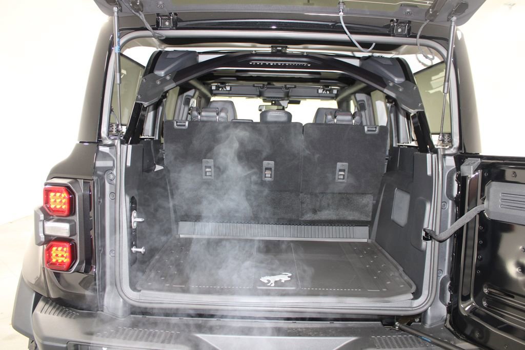 New 2025 Ford Bronco Raptor image 16