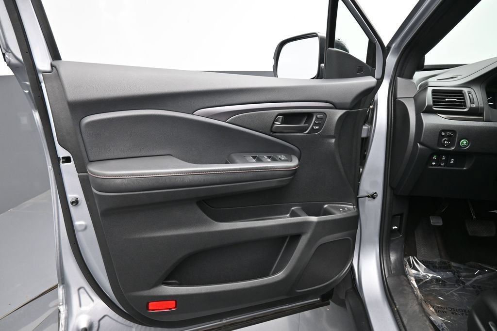 Used 2022 Honda Passport TrailSport image 18