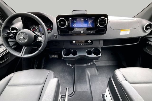 New 2026 Mercedes-Benz Sprinter 2500 image 7