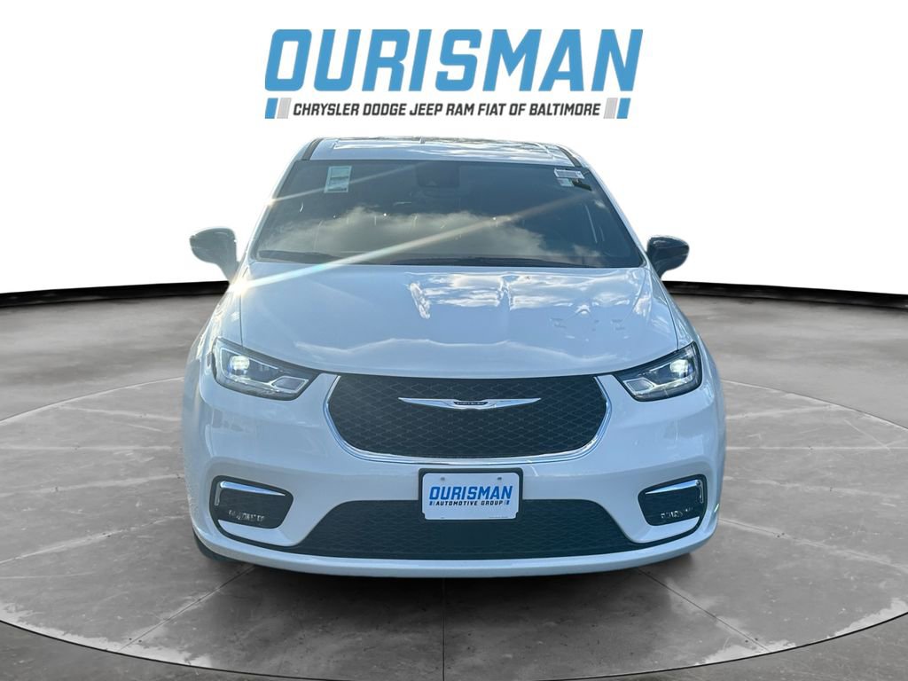 New 2026 Chrysler Pacifica Select image 8