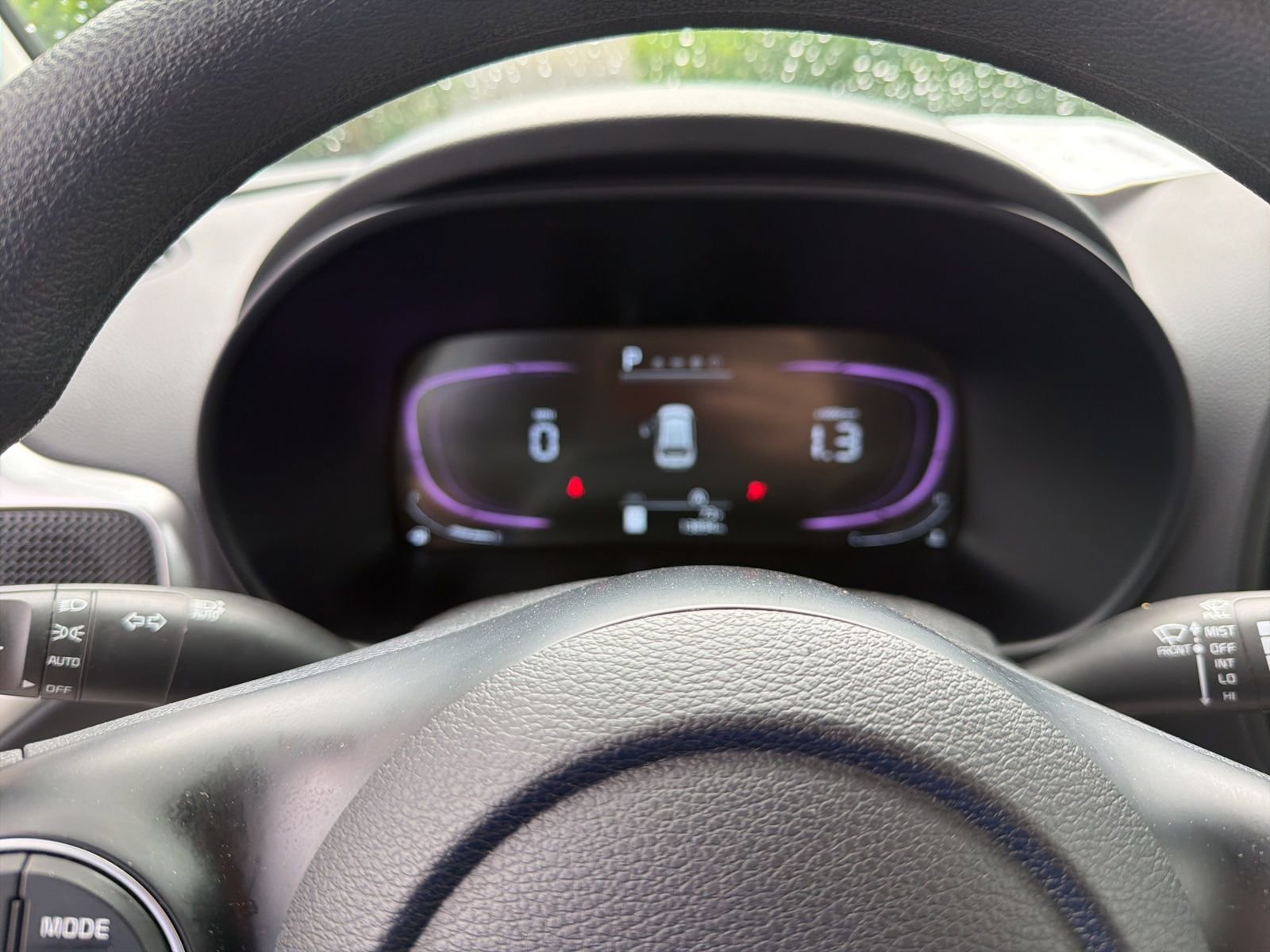 Used 2025 Kia Soul LX w/ LX Technology Package image 24