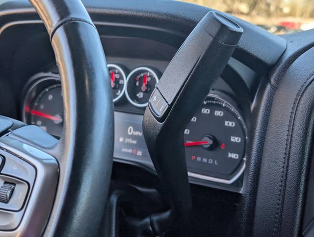 Used 2022 Chevrolet Silverado 2500 LT w/ Convenience Package image 19