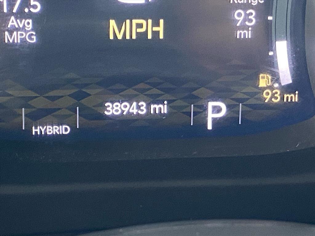 Used 2022 Jeep Wrangler Unlimited Sahara w/ Safety Group image 17