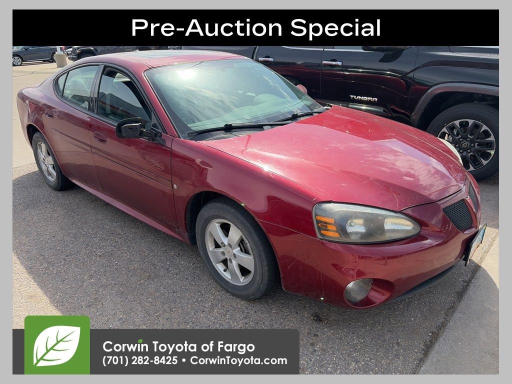 Used 2008 Pontiac Grand Prix w/ Premium Package FWD image 1