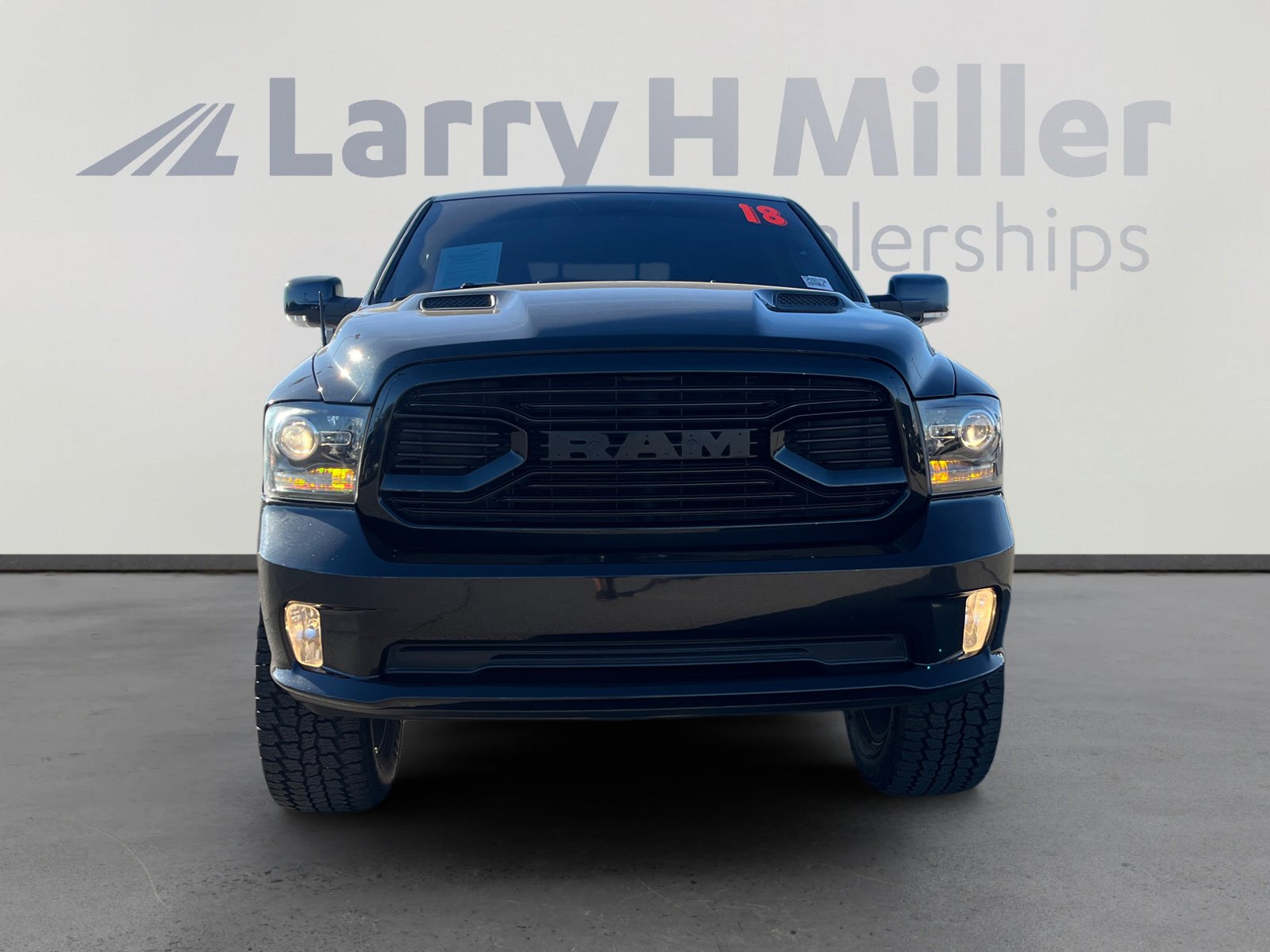 Used 2018 RAM 1500 Sport w/ Convenience Group image 8