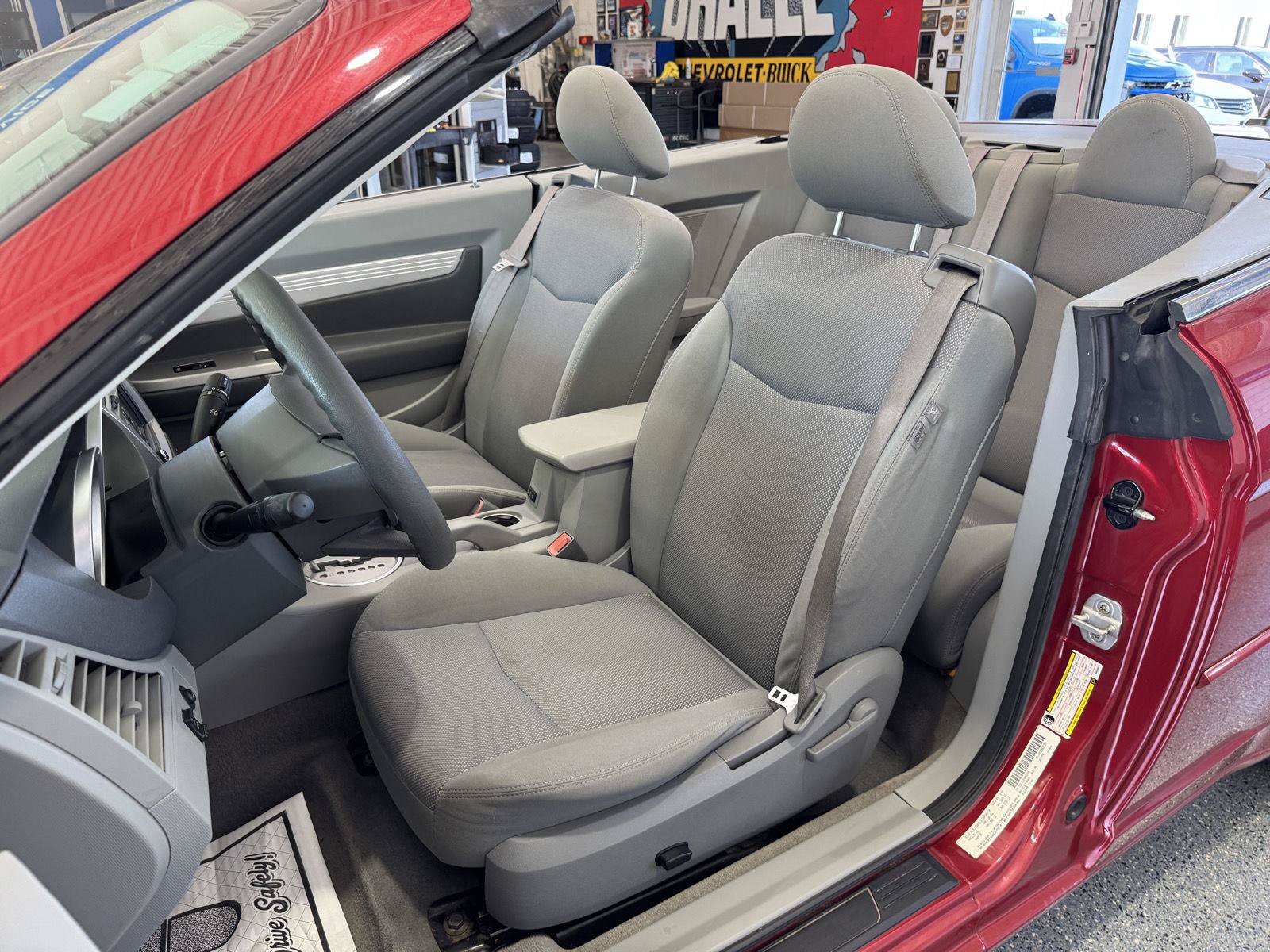 Used 2008 Chrysler Sebring Touring w/ Electronics Convenience Group FWD image 23