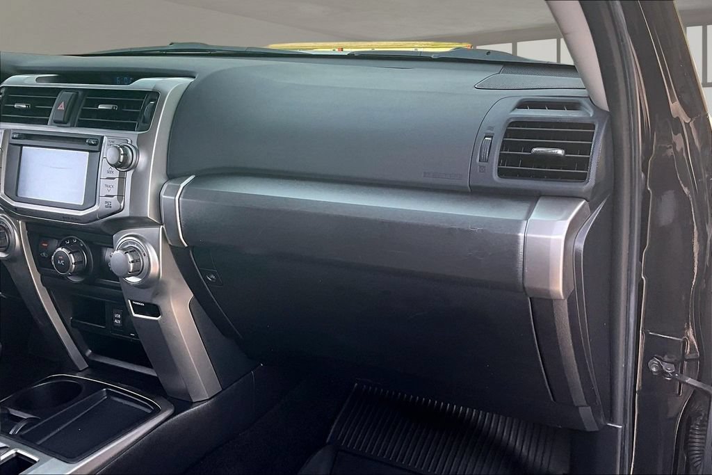 Used 2016 Toyota 4Runner SR5 RWD image 24