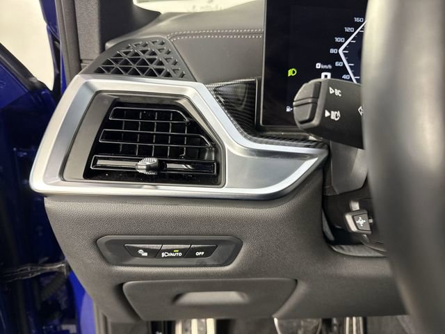 Used 2026 BMW X5 M60i image 14
