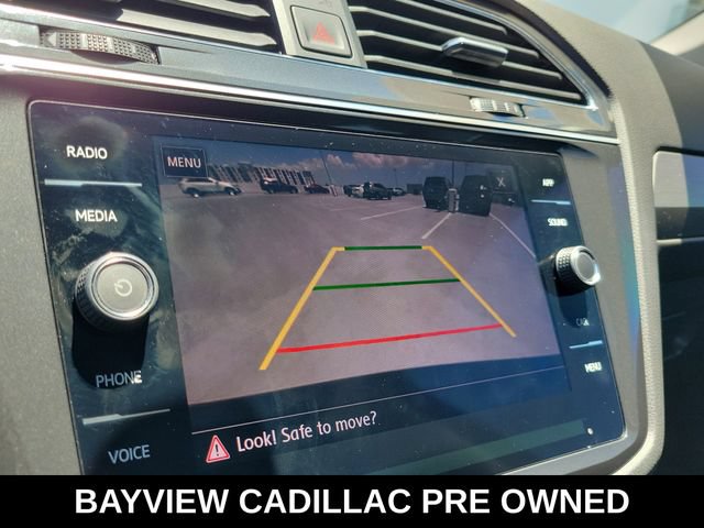 Used 2020 Volkswagen Tiguan SE FWD image 17